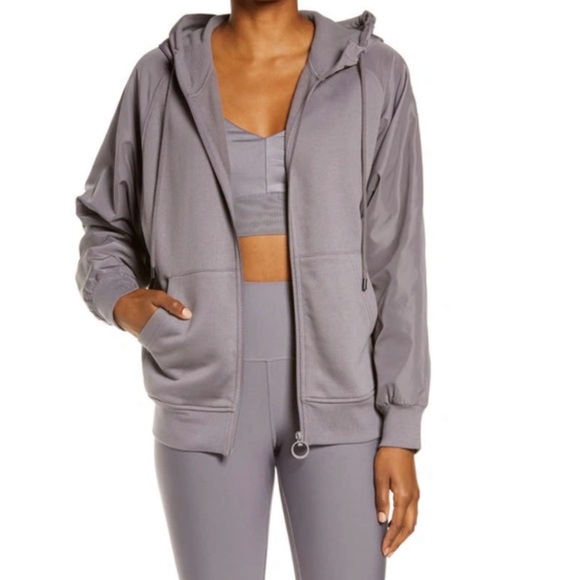ALO Yoga On The Go Zip Up Hoodie Sweatshirt in Purple Dusk Size Medium - Picture 3 of 10